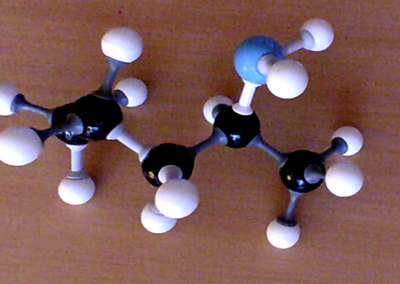 pentaan-2-amine