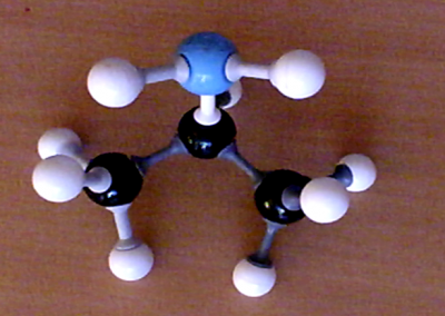 propaan-2-amine
